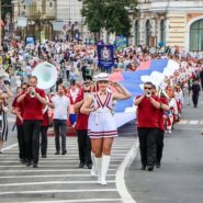 День России в Нижнем Новгороде онлайн фотографии