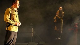 Спектакль «Отпуск по ранению»