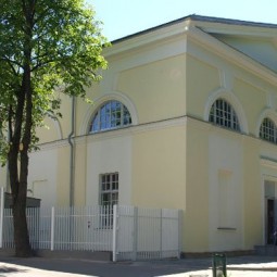 Государственный центр современного искусства Арсенал