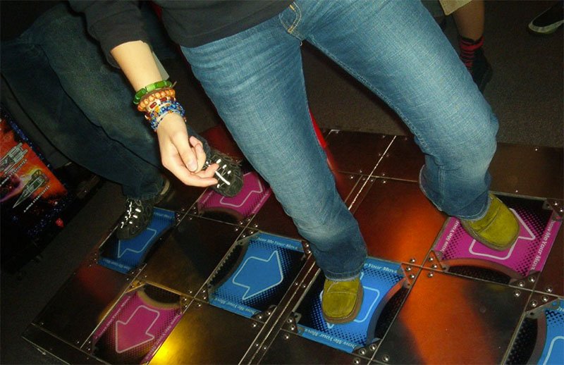 Dance revolution на вечеринке