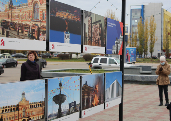 Уличная фотовыставка «Нижегородская ярмарка»